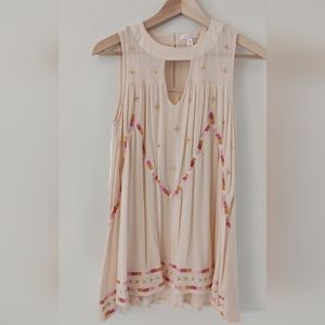 Lauren Conrad embroidered and beaded tunic XS